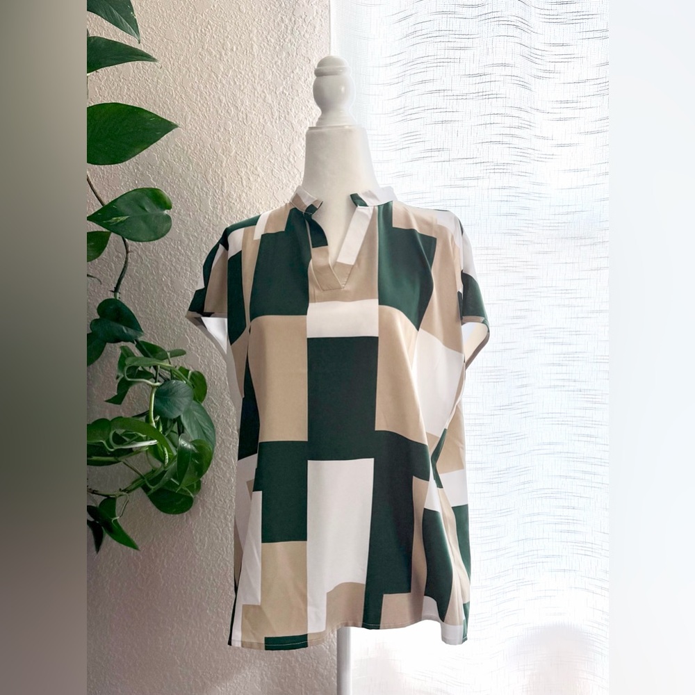 Geometric Block Print Cap-Sleeve Top - Green & Cream